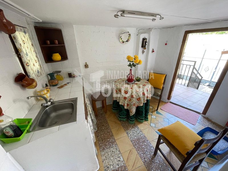 Foto fdbbf2fb-e394-4bcd-8f94-81c3f51259d6. Casa amb xemeneia calefacció a Labastida