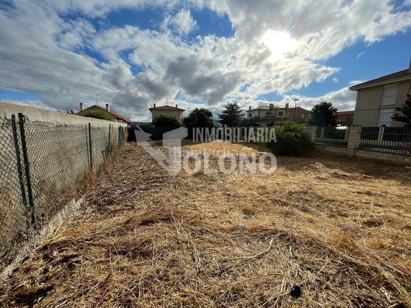 Foto f6d1ff33-42fd-4282-9a4e-e777f2a04be8. Wohngrundstück in calle cruz roja 25 in Casalarreina