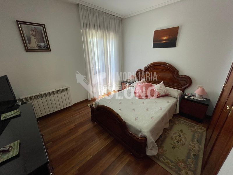 Foto 0f185c95-f098-47d7-aabe-51a6731c1d76. Xalet a calle las acacias 14 a Rodezno