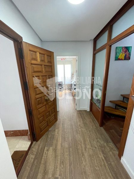 Foto 1be2d22e-7429-401d-81d0-6d03391d8f12. Casa en calle de travesía fernando salazar 24 amplia casa independiente con parcela privada y amplio garaje-txoko en Rodezno