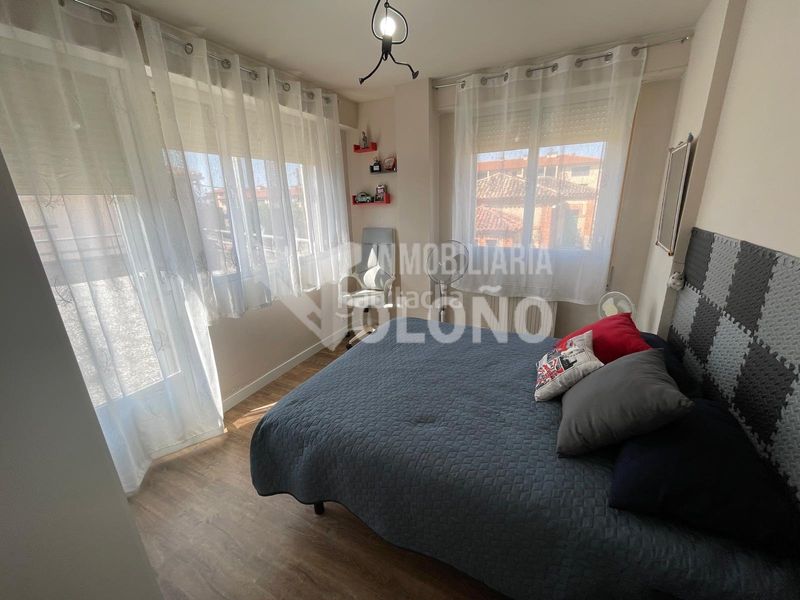 Foto 407be30e-a21c-4f83-b15b-2b6218d7fdf5. Casa en calle de travesía fernando salazar 24 amplia casa independiente con parcela privada y amplio garaje-txoko en Rodezno