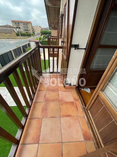 Foto 1a35144f-8824-4e8b-b1c1-e6cc9be5b923. Chalet in calle gonzalo de berceo 1 in Cuzcurrita de Río Tirón