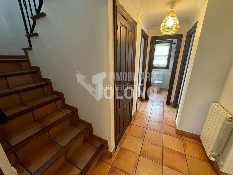 Foto b615ed3f-443d-4375-92e0-7a021d0968c2. Chalet in calle gonzalo de berceo 1 in Cuzcurrita de Río Tirón