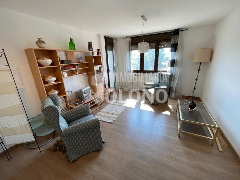 Foto a2303f88-88f0-405f-b008-ea4e1456d2e8. Duplex con riscaldamento parcheggio in Zarratón