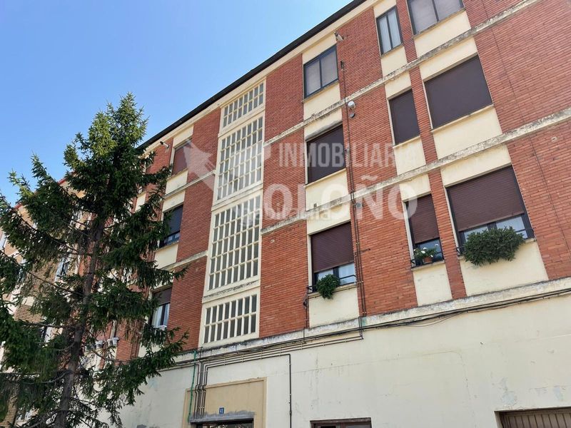 Foto cd48d0ec-1a2a-41f0-ab2e-e52aa17ab1b0. Pis a diputación etorbide 41 a Labastida