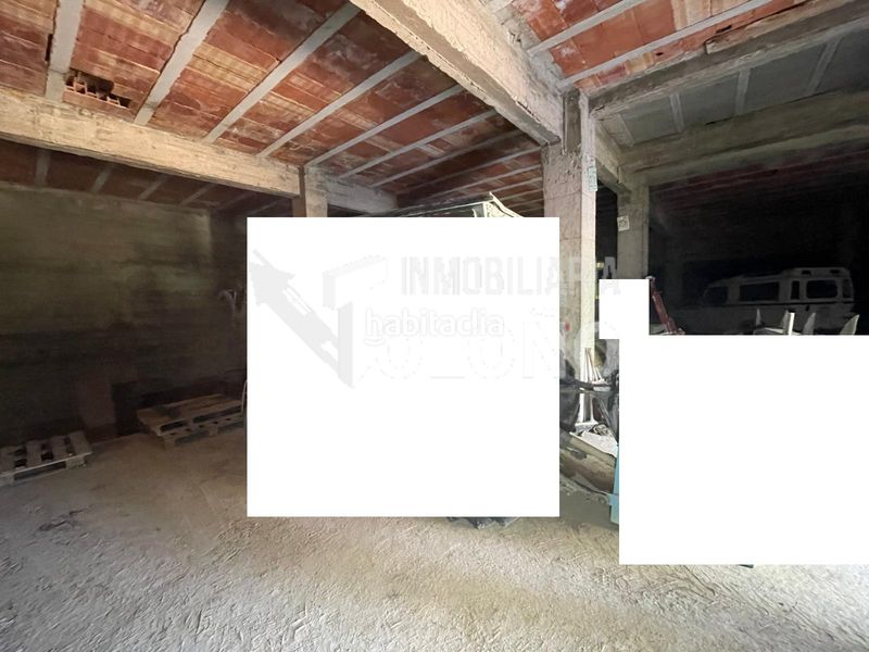 Foto cbe8a5a2-858e-4cde-b442-805e201cd372. Local comercial a calle norte 9 a Ábalos