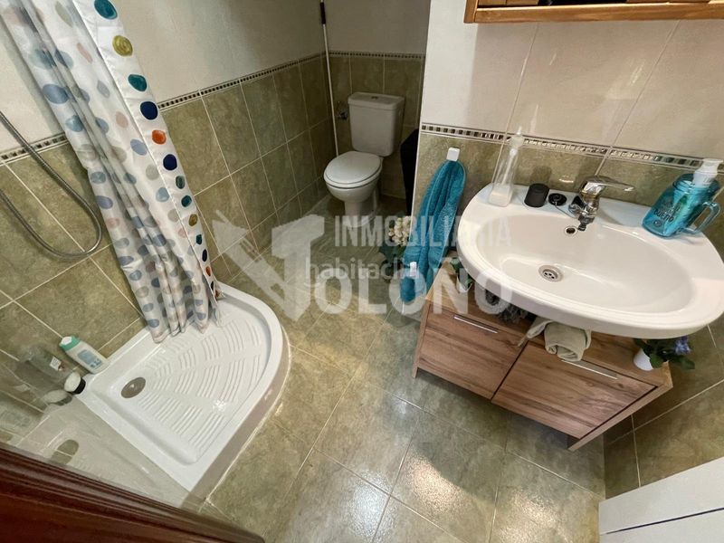 Foto 1a79c3c1-287f-4ab5-a237-241d4a6500c7. Xalet amb calefacció aparcament piscina a Anguciana