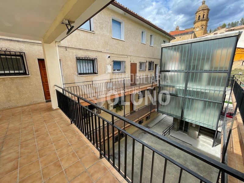 Foto 83a6a28c-7dbf-4f60-ac71-44d92c0fb7cf. Duplex in Labastida