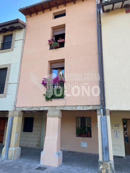 Foto 7b9dbd54-e354-41e3-bac2-6ab4b427c3d2. Casa amb calefacció a Casalarreina