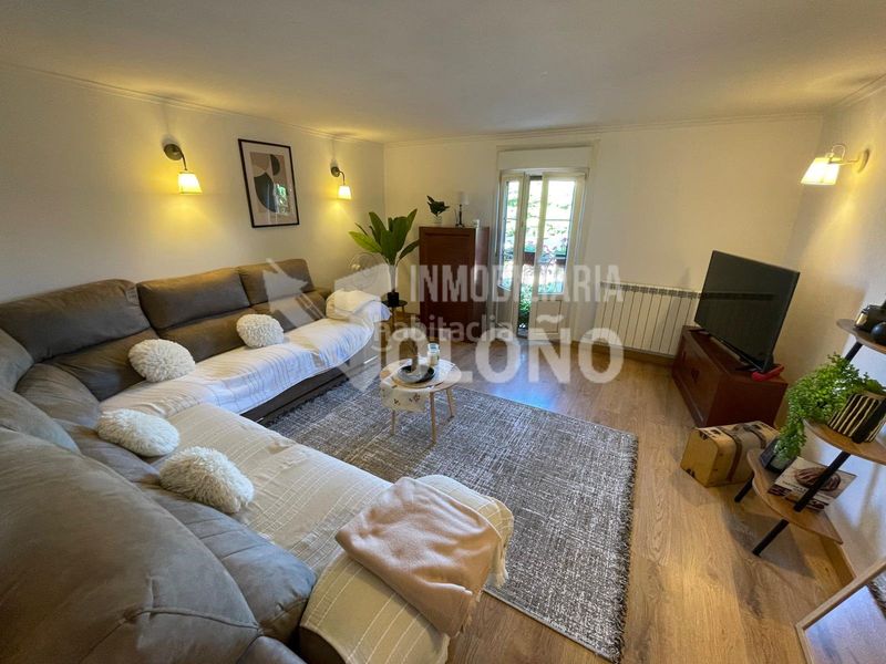 Foto 9103c056-eb95-41a1-8e3d-a163d59058c7. Casa amb calefacció a Casalarreina