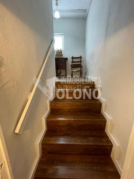 Foto a805528a-700c-49d9-8428-59eeb8b01054. Casa aparellada a calle labradores 14 a Anguciana