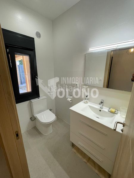 Foto d009131a-3abc-41e4-8bab-02f06a3d273c. Xalet a Anguciana