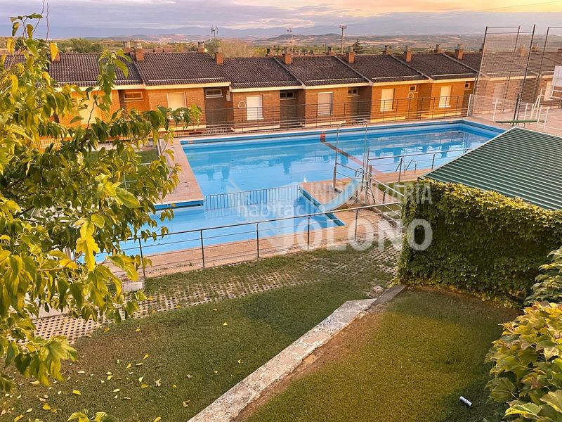 Foto f41607e0-3bde-486c-83d8-5a45c2c398bb. Pis a la horca kalea 10 a Labastida