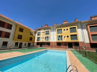 Duplex  Calle travesía de la posada 7. Duplex con terraza en urbanización con piscina