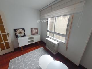 Miete Etagenwohnung  República argentina. Se alquila piso en pleno centro de santiago de compostela en la