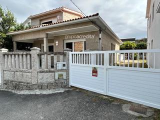 Chalet  Veiga descalza. Chalet individual en sanxenxo