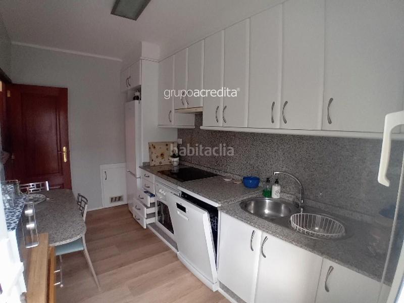 Foto c965f65e-5f73-4eca-8f44-ba49948e749e. Chalet mit parking in Sanxenxo pueblo Sanxenxo