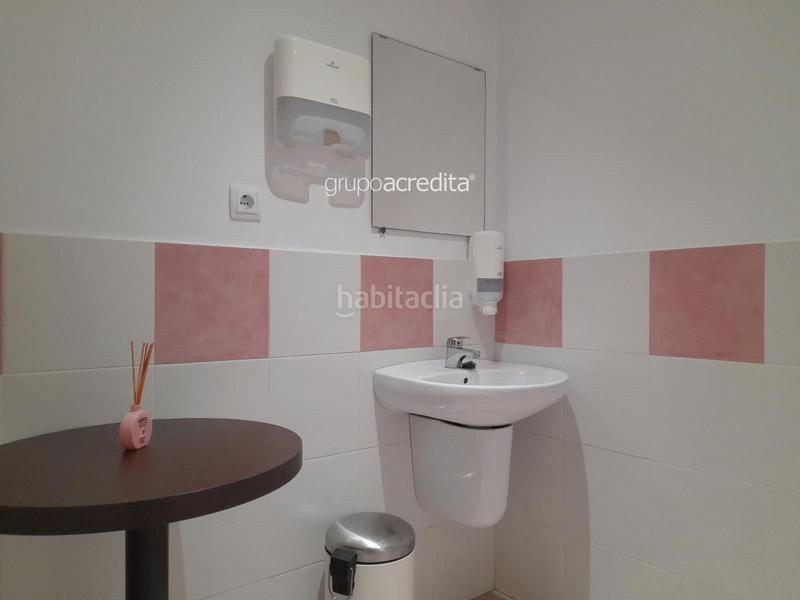 Foto 717f4f33-7780-40c3-9e8e-7b28767ddde9. Locale commerciale in Ensanche Coruña (A)