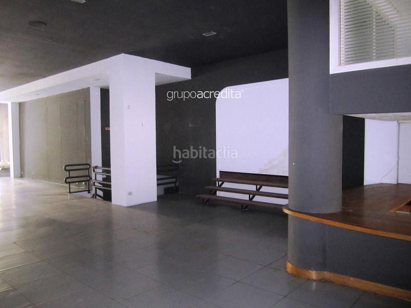 Foto 0128c528-a51a-416d-848b-45a1da4c9468. Locale commerciale in barcelona 71 in Plaza Independencia Vigo