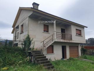 Xalet en San amaro-portela 22. Chalet independiente con finca en barro