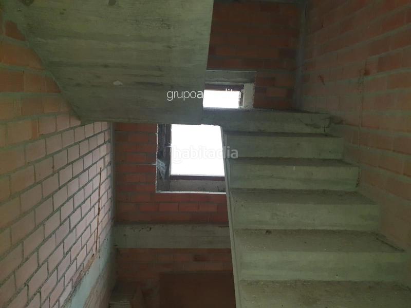 Foto 2c8984bc-687d-4277-85a7-307358b368a4. Chalet en san amaro-portela 22 chalet independiente con finca en Barro