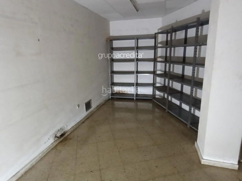 Foto d0cb9140-cc01-46d0-ae67-e01913bcaf17. Local comercial a Casco Vello Vigo