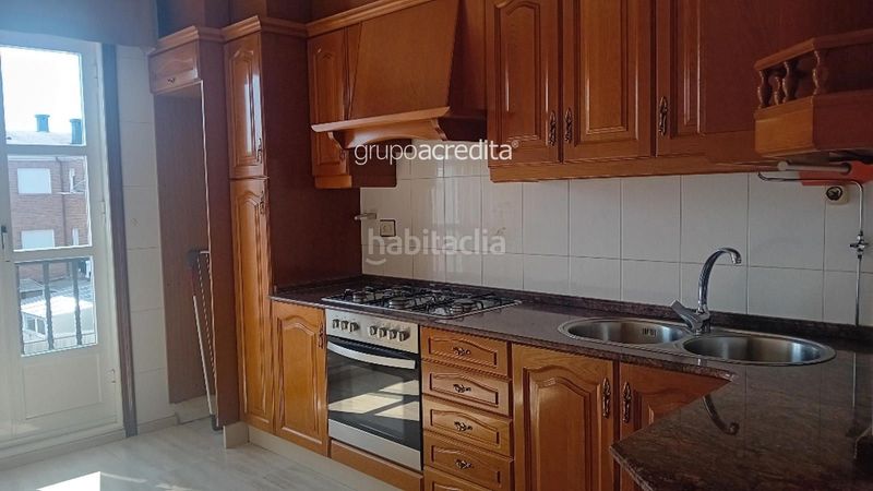 Foto 146b0eb4-b40c-4b08-b8f0-e636c4a690a0. Pis a buenos aires 8 a Melide
