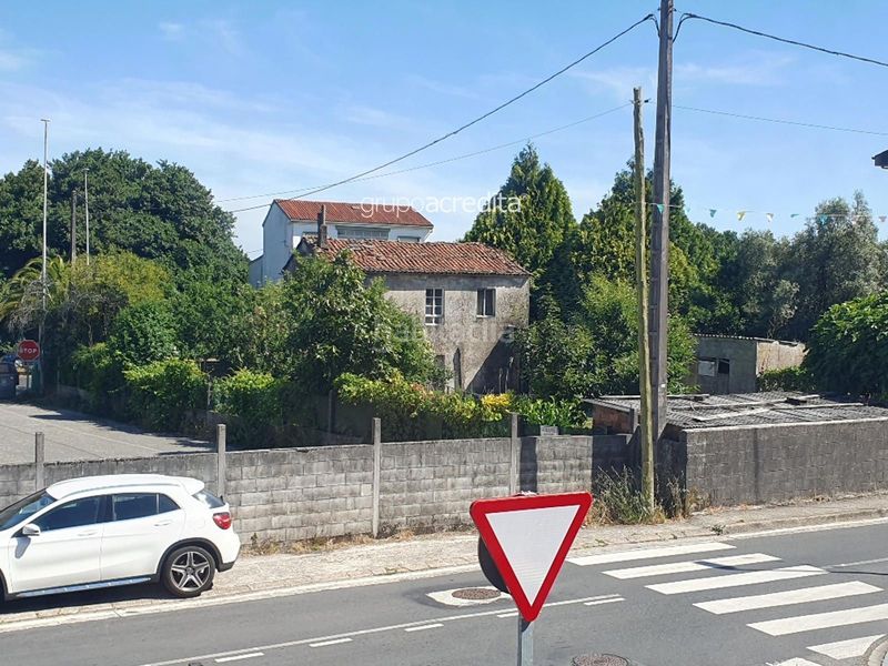 Foto ce76cc48-23ce-4c31-b516-890d0cea5405. Dúplex amb calefacció aparcament a Campus Norte - San Caetano Santiago de Compostela