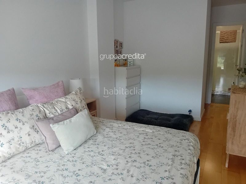 Foto b6b67c89-a450-446d-9195-3a57d2edcc9d. Flat with heating parking in Bertamirans Ames