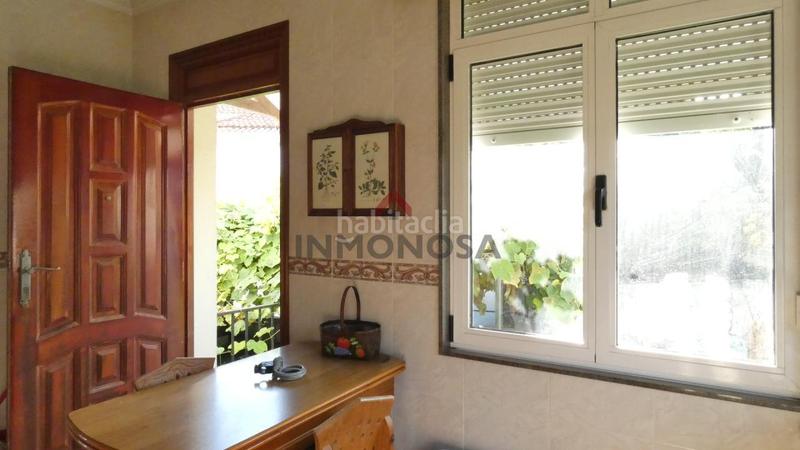 Foto 318f6ee3-138d-4c23-878e-01b3ff3d8ad5. Casa amb calefacció aparcament a A Malata - Catabois - Ciudad Jardín Ferrol