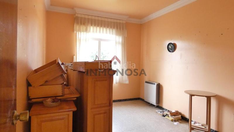 Foto 93ac9dff-fd8d-439d-97cc-8a0e797dbaa6. Casa amb calefacció aparcament a A Malata - Catabois - Ciudad Jardín Ferrol