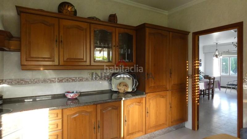 Foto 9a26ccd1-c196-41e2-b74e-a7181c1577ce. Casa amb calefacció aparcament a A Malata - Catabois - Ciudad Jardín Ferrol