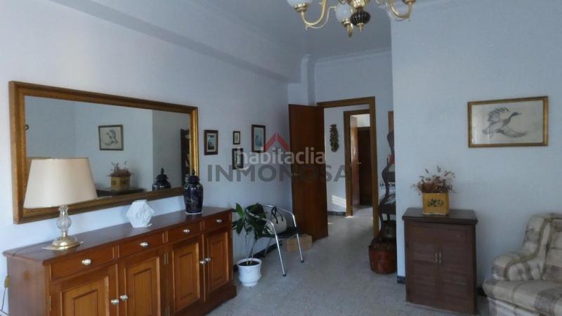 Foto ea63047a-6ece-4997-8c8a-5cf9eadb33fb. Casa amb calefacció aparcament a A Malata - Catabois - Ciudad Jardín Ferrol