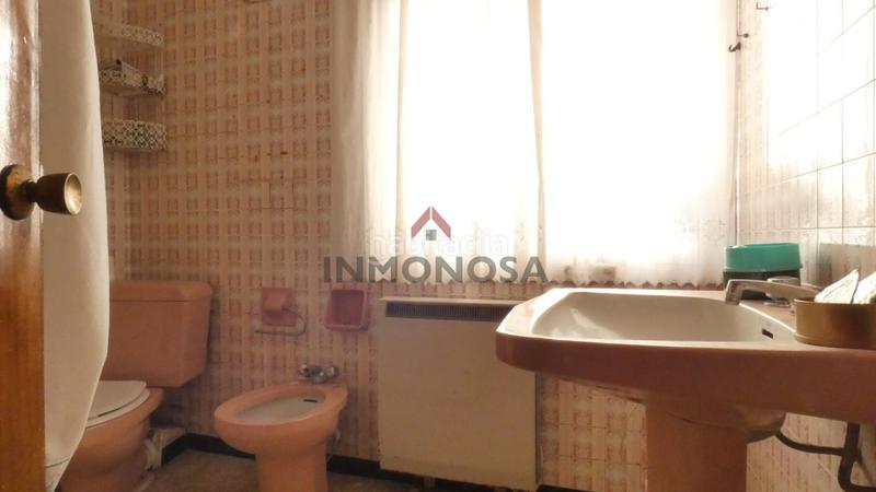 Foto eec5d04b-78b3-4da0-aae8-1392462690ce. Casa amb calefacció aparcament a A Malata - Catabois - Ciudad Jardín Ferrol