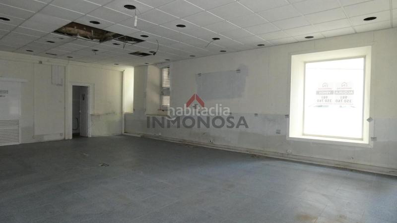 Foto 05a40dc4-5c2b-46be-ae0b-3c5d5ce67104. Alquiler local comercial en Centro Ferrol