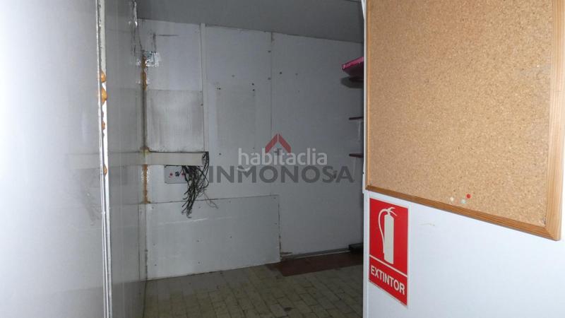 Foto 7a3da04f-95c1-4c79-934c-119952493f49. Alquiler local comercial en Centro Ferrol