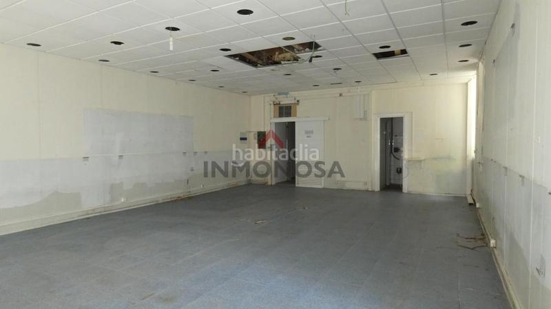 Foto 8052861d-8dc7-4ed2-bf91-37381c40dc79. Alquiler local comercial en Centro Ferrol