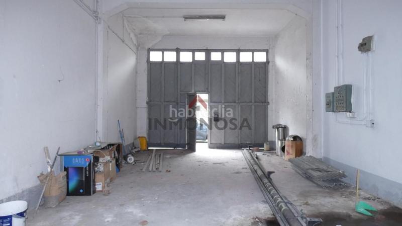 Foto 82122312-5029-481d-8c63-c4db2f5c4327. Local comercial en Plaza de España Ferrol