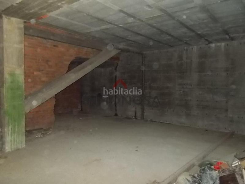 Foto de69127c-8ebe-4b7c-8825-d415bd3936c3. Local comercial a Esteiro Ferrol