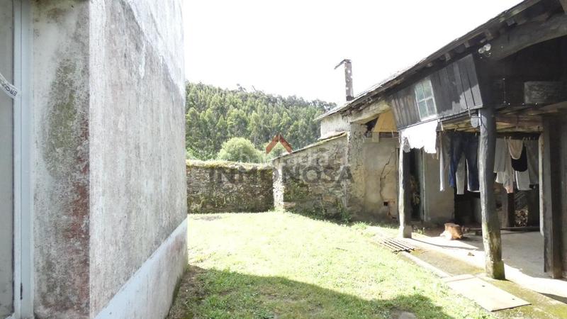 Foto 1840d177-a5af-4736-be9f-5d14044dfcf5. Casa adossada a Valdoviño