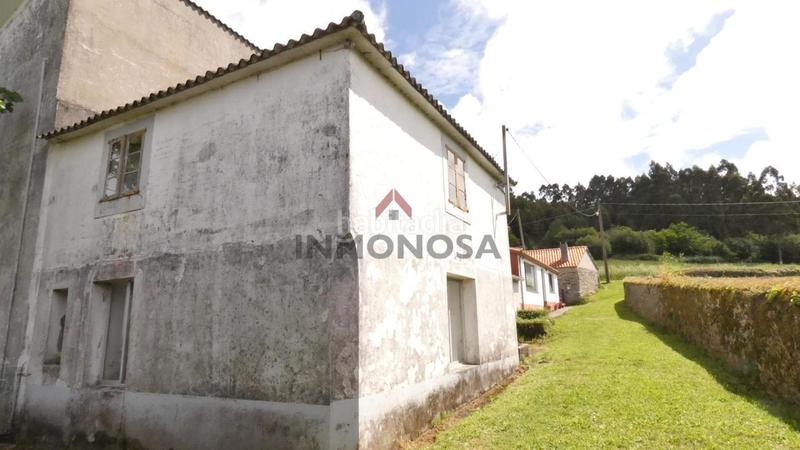 Foto aedf8119-b84e-4c7a-bd64-e4bb9450f0f9. Casa adossada a Valdoviño