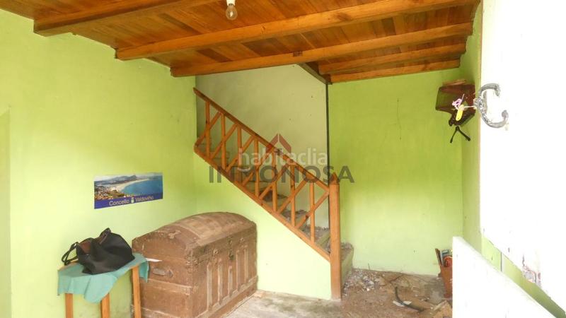 Foto aff8b271-ea72-48d9-96d0-41fa699dd31a. Casa adossada a Valdoviño