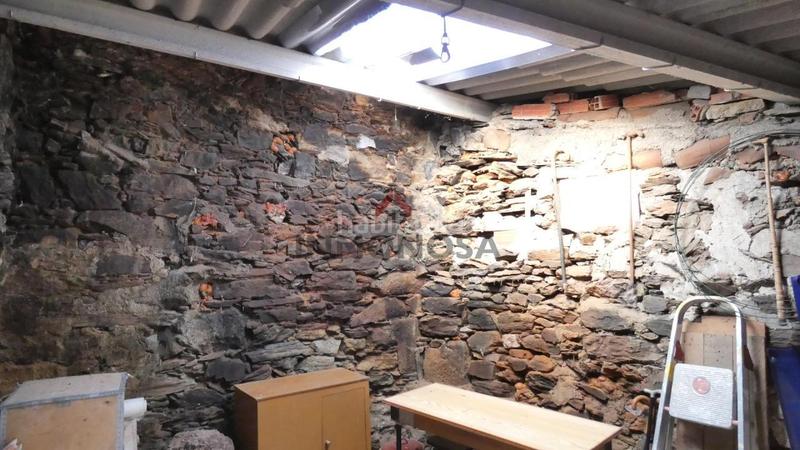 Foto 0dfd0872-4217-4c1f-9d3c-4cd042ccaf12. Casa adosada en A Malata - Catabois - Ciudad Jardín Ferrol