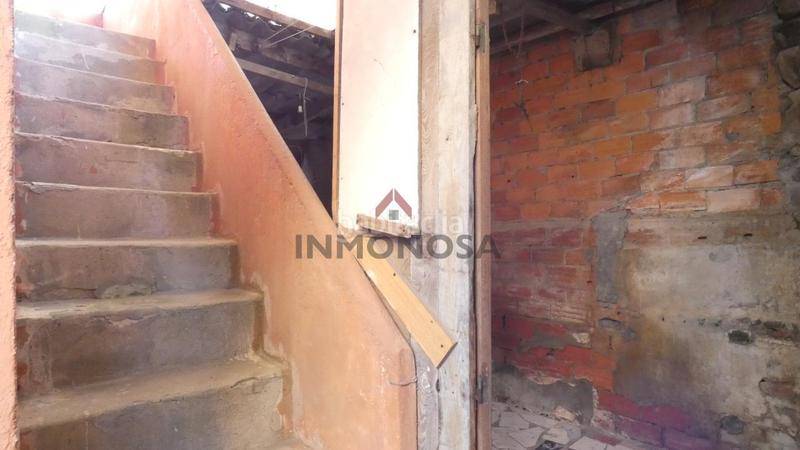 Foto 8e853209-c949-443c-8339-e83bf28ff0ab. Casa adosada en A Malata - Catabois - Ciudad Jardín Ferrol