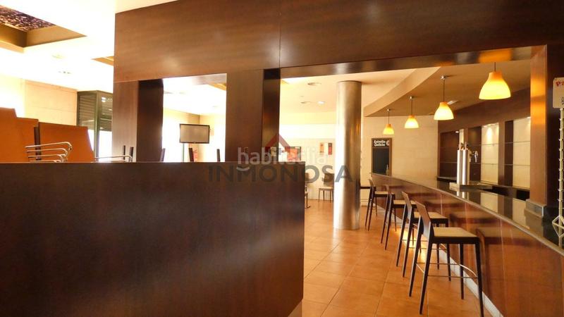 Foto 5f1715cd-5c76-469d-952d-cd18bec0ac5b. Lloguer local comercial a Canido Ferrol