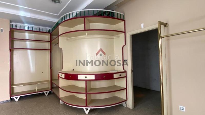 Foto 04f256e8-c5b8-4714-8bee-2fbeee29094d. Local comercial en magdalena 32 en Centro Ferrol