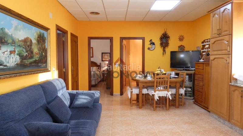 Foto d4e49d3c-be06-400c-9cd7-71ff0b121e2e. Haus mit heizung parking in Fene