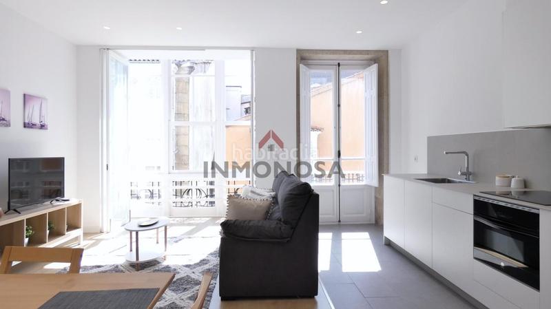 Foto 322e92a3-6698-40a4-adef-dfdea3cfb2b1. Miete etagenwohnung mit heizung in Centro Ferrol