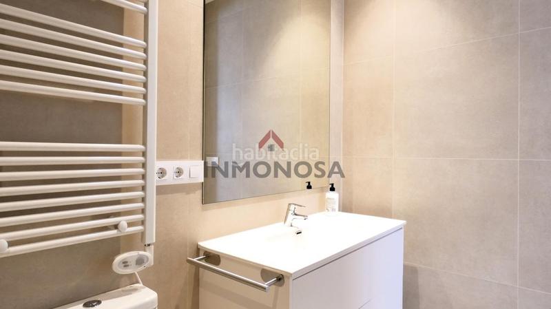 Foto f100a9e6-807b-4b0b-9e8d-2d89d0ba3f2e. Miete etagenwohnung mit heizung in Centro Ferrol