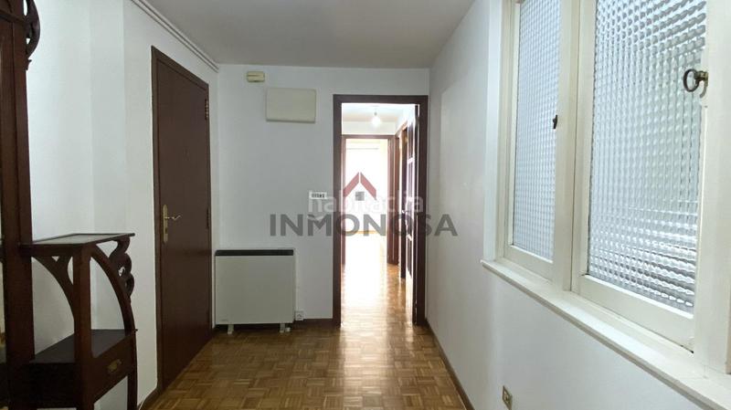Foto 0961a568-c432-44dd-994c-9022c98a225e. Affitto appartamento con riscaldamento in Centro Ferrol